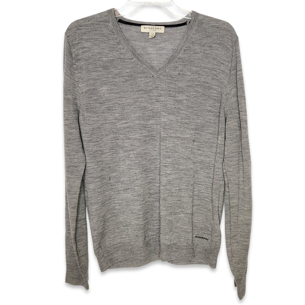 Burberry Grey 100% Wool V-Neck Lightweight Long Sleeve Sweater Men's Medium FLAW